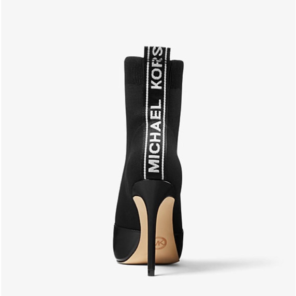 Michael Kors Vicky Boot